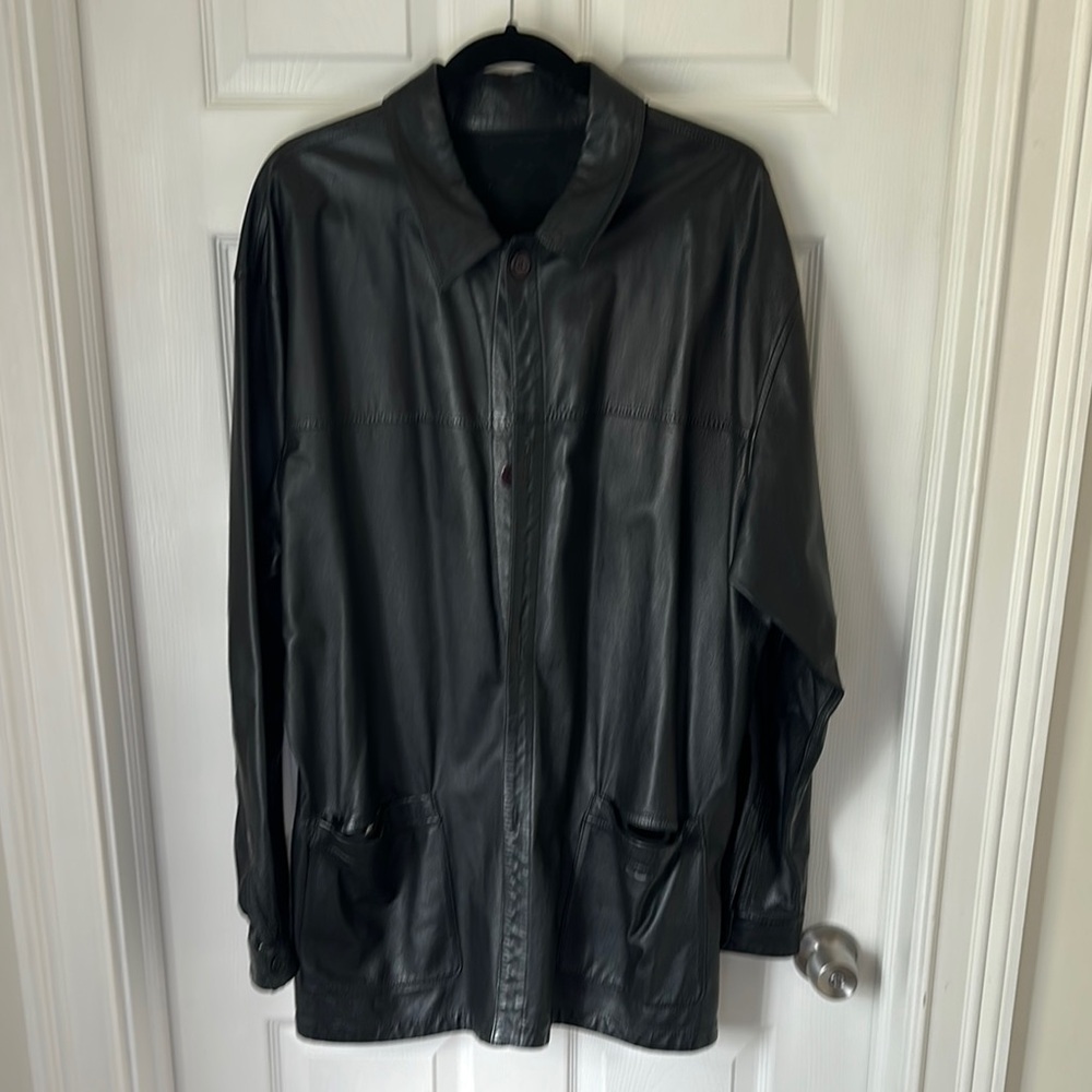 Men's Sleek Black Leather Shirt Jacket
